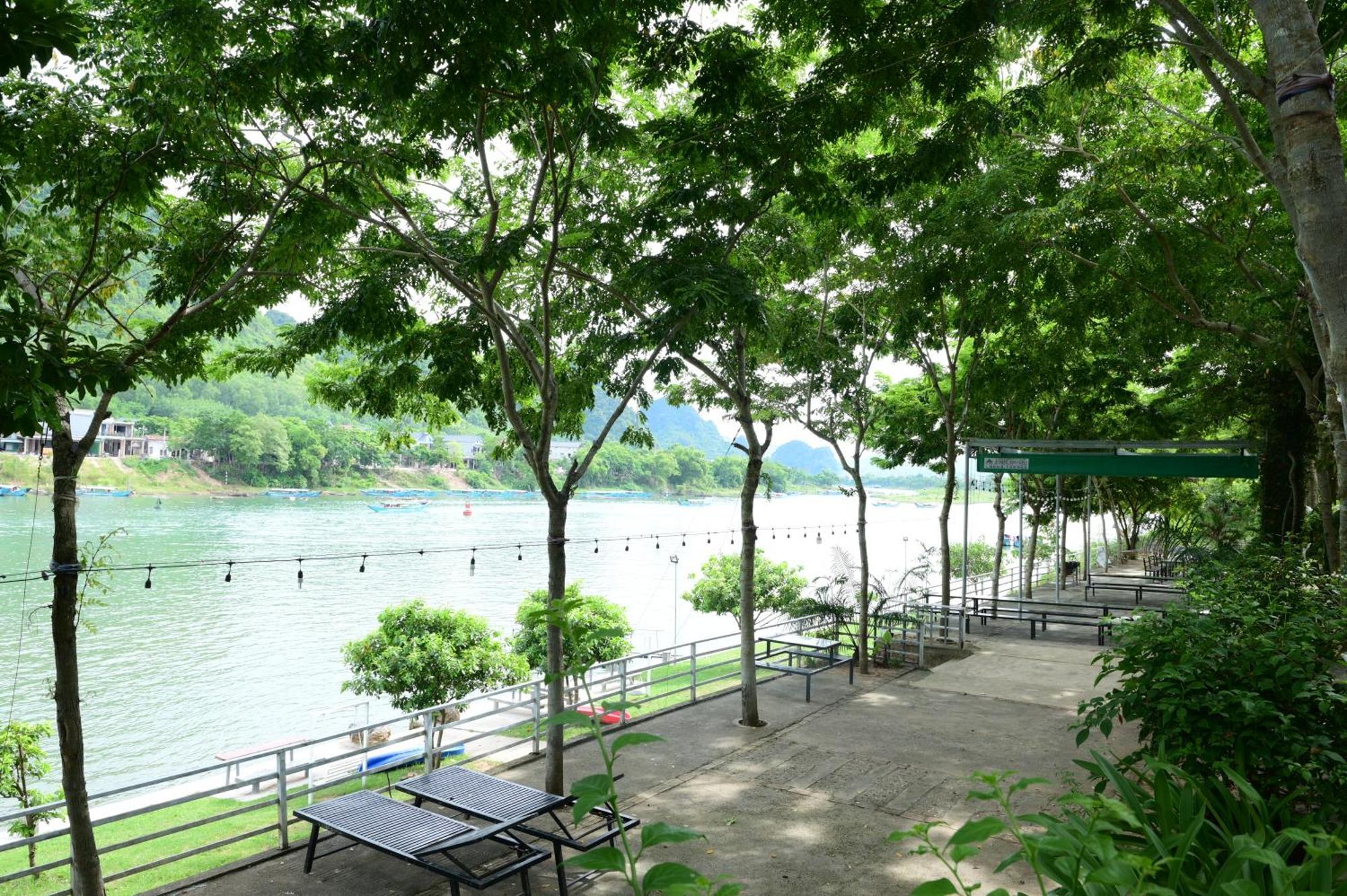 Restful River Bungalow Phong Nha Exteriér fotografie