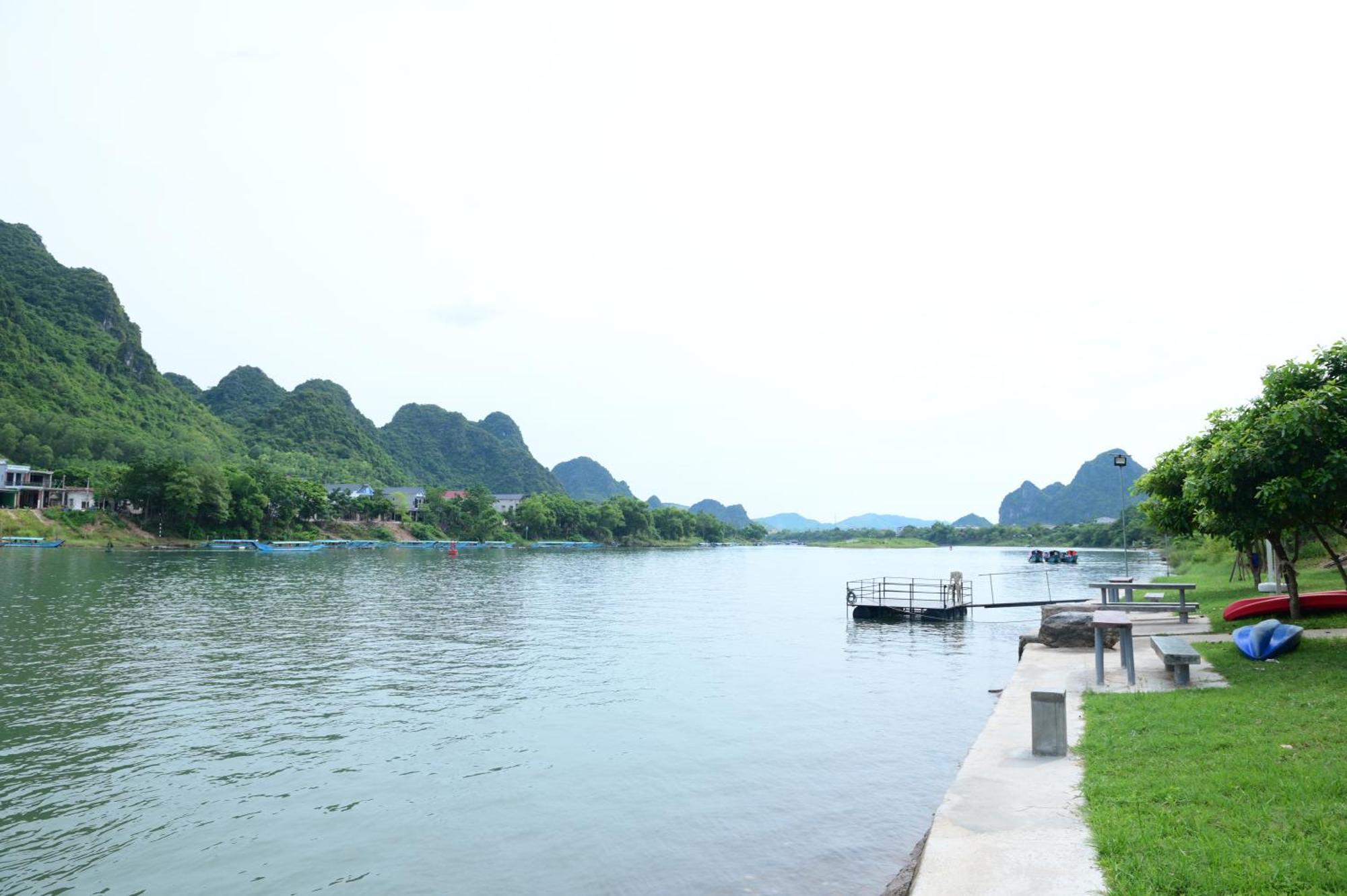Restful River Bungalow Phong Nha Exteriér fotografie